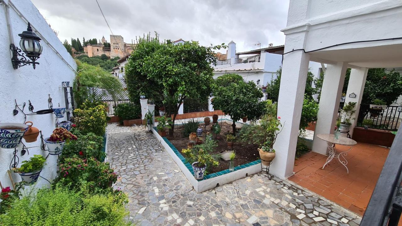 Carmen De Alaia By Florentia Homes Granada Luaran gambar