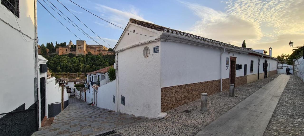 Carmen De Alaia By Florentia Homes Granada Luaran gambar
