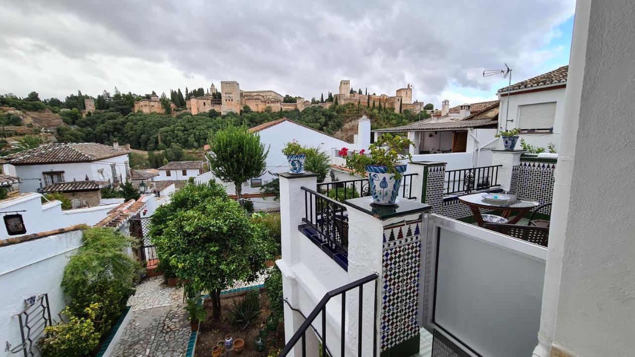 Carmen De Alaia By Florentia Homes Granada Luaran gambar