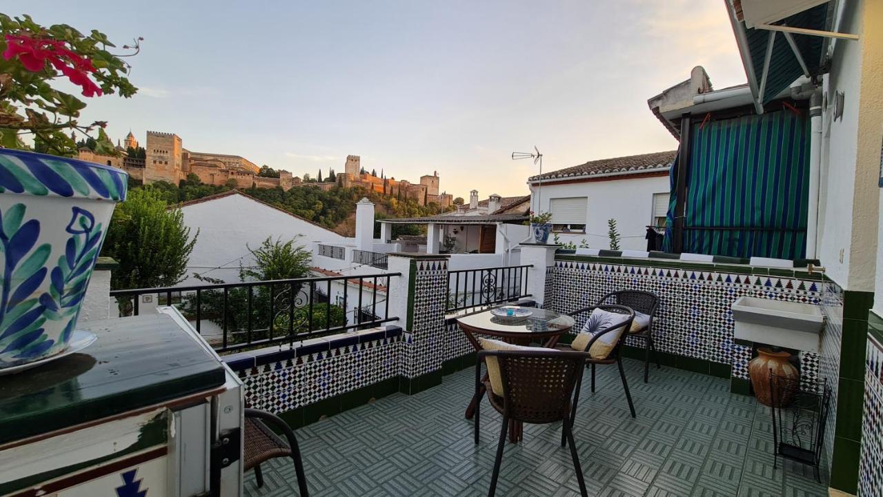 Carmen De Alaia By Florentia Homes Granada Luaran gambar